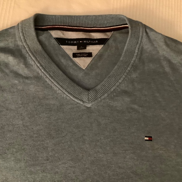 Tommy Hilfiger Light Blue Pima Cotton V Neck Sweater  Size M - Picture 6 of 8